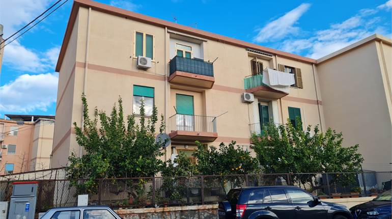 Trilocale adiacente Vigili Urbani Rif. V134/20