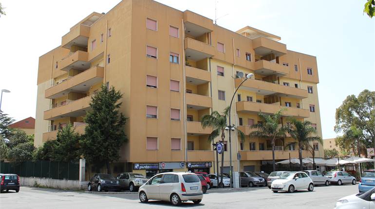 Ampio appartamento subito abitabile