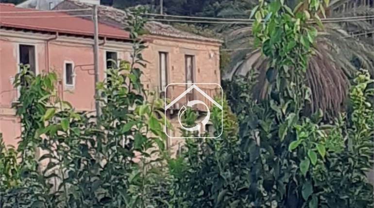  CASA  INDIPENDENTE A SALICE - RIF V 317/24